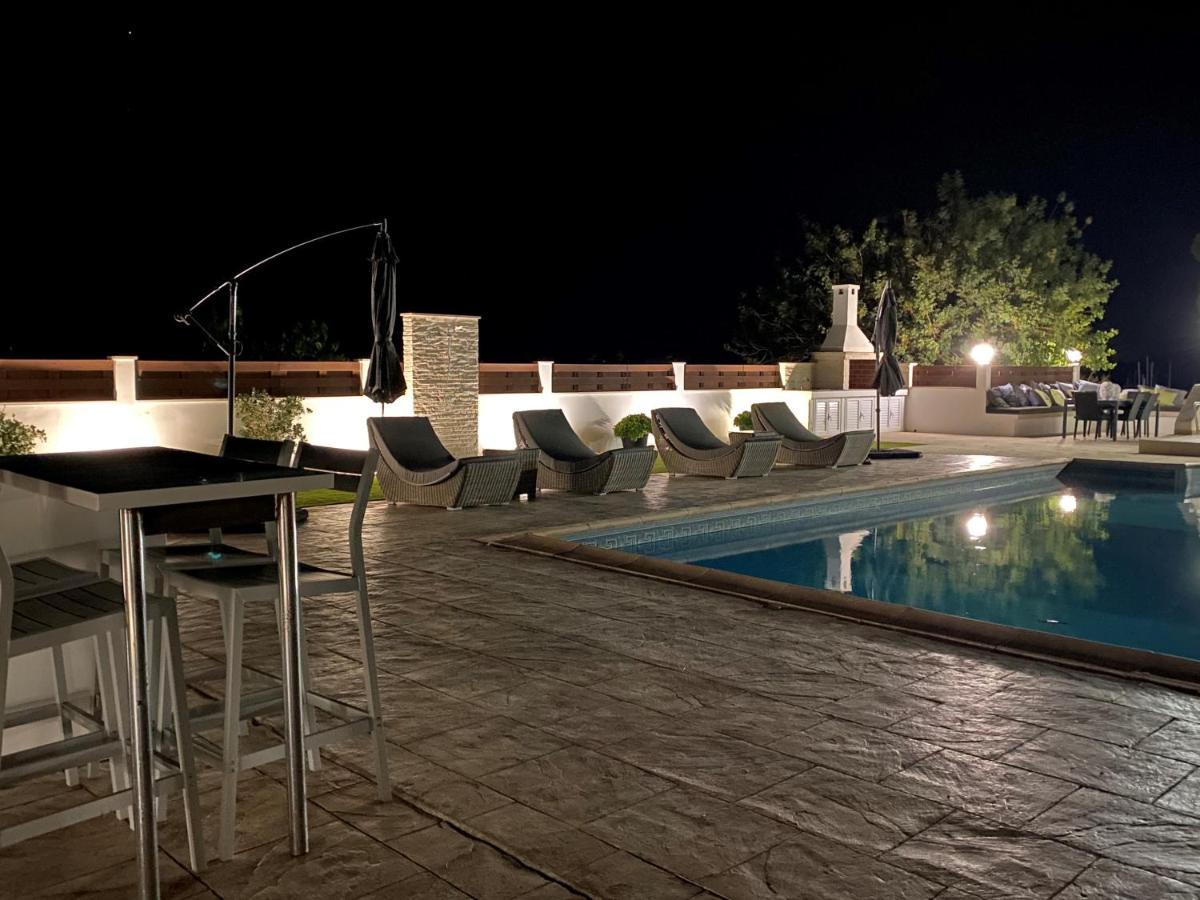 The Belvedere Villa Latchi المظهر الخارجي الصورة
